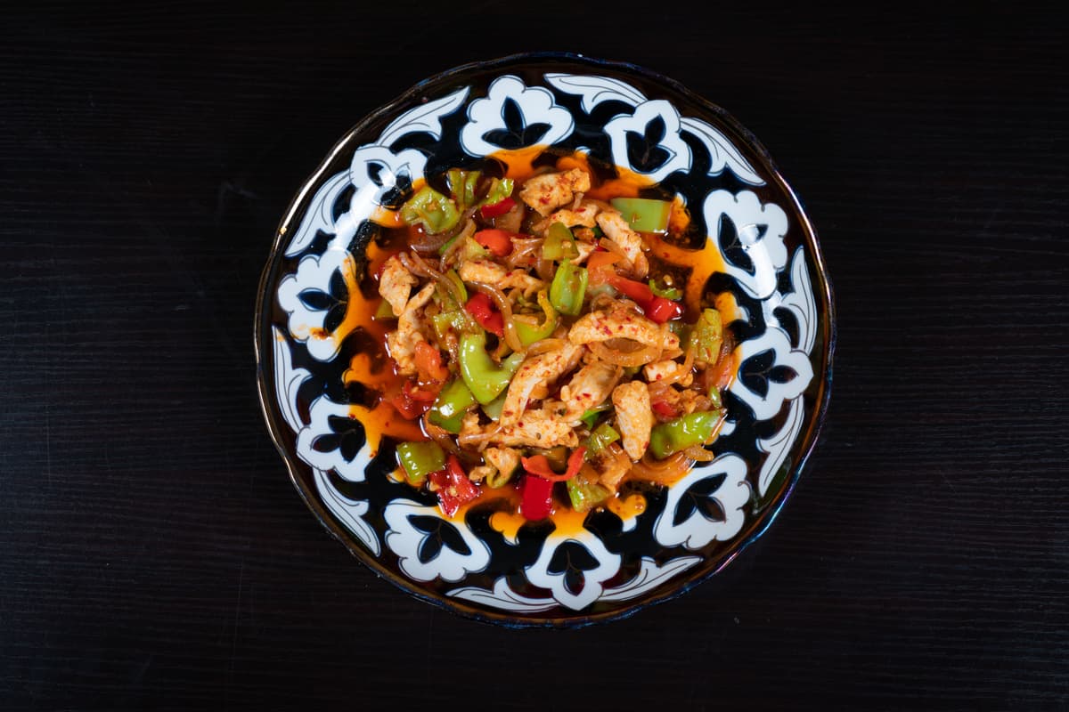 ไก่ผัดเม็ดมะม่วงหิมพานต์